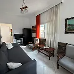 House Nikiti (Sithonia)