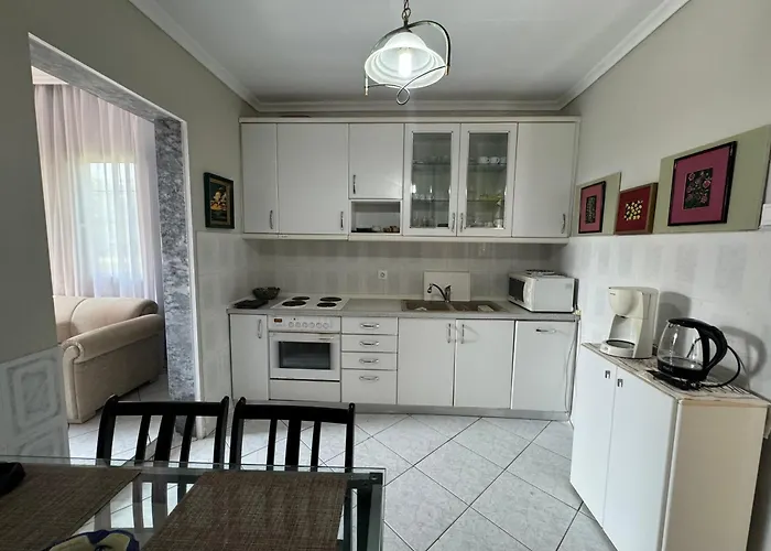 Villa House *